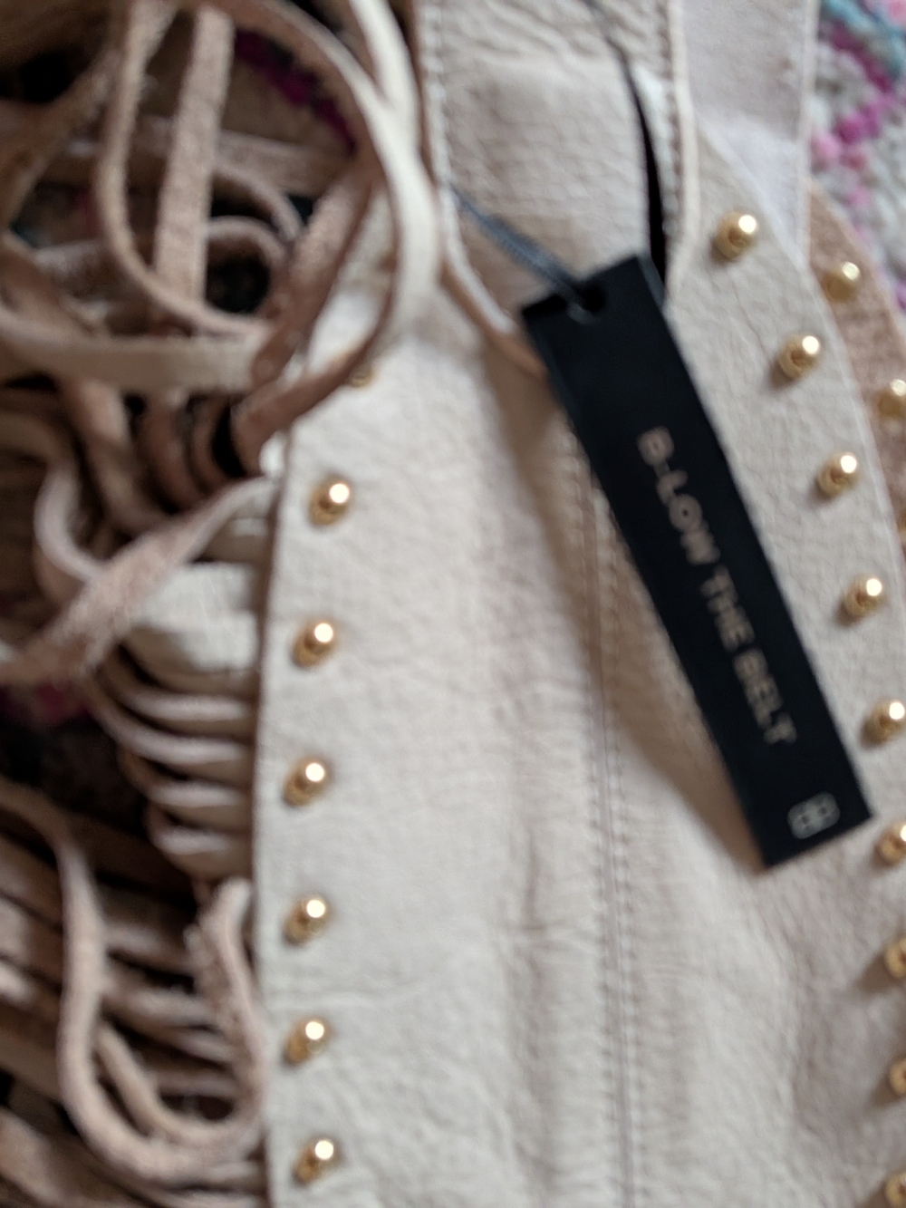 NWT! B-Low the Belt Beige Fringed Wide Waist Belt with Gold Buckle - Picture 6 of 10